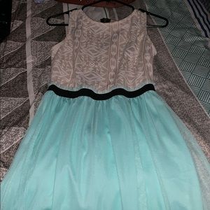 Cute dress size:7